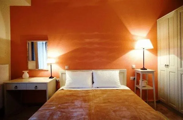 La Casa Rossa Konukevi